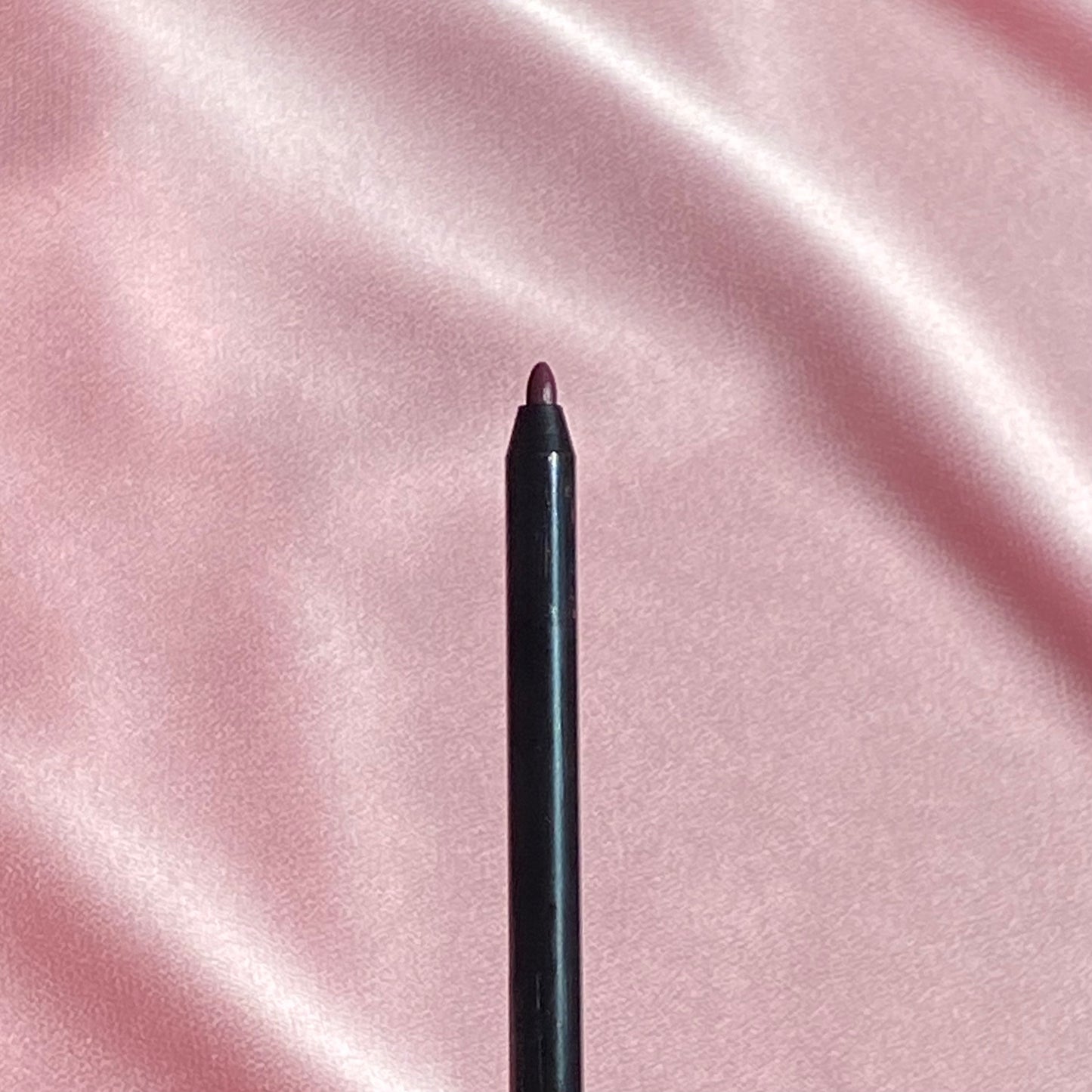 Viola Lip Liner