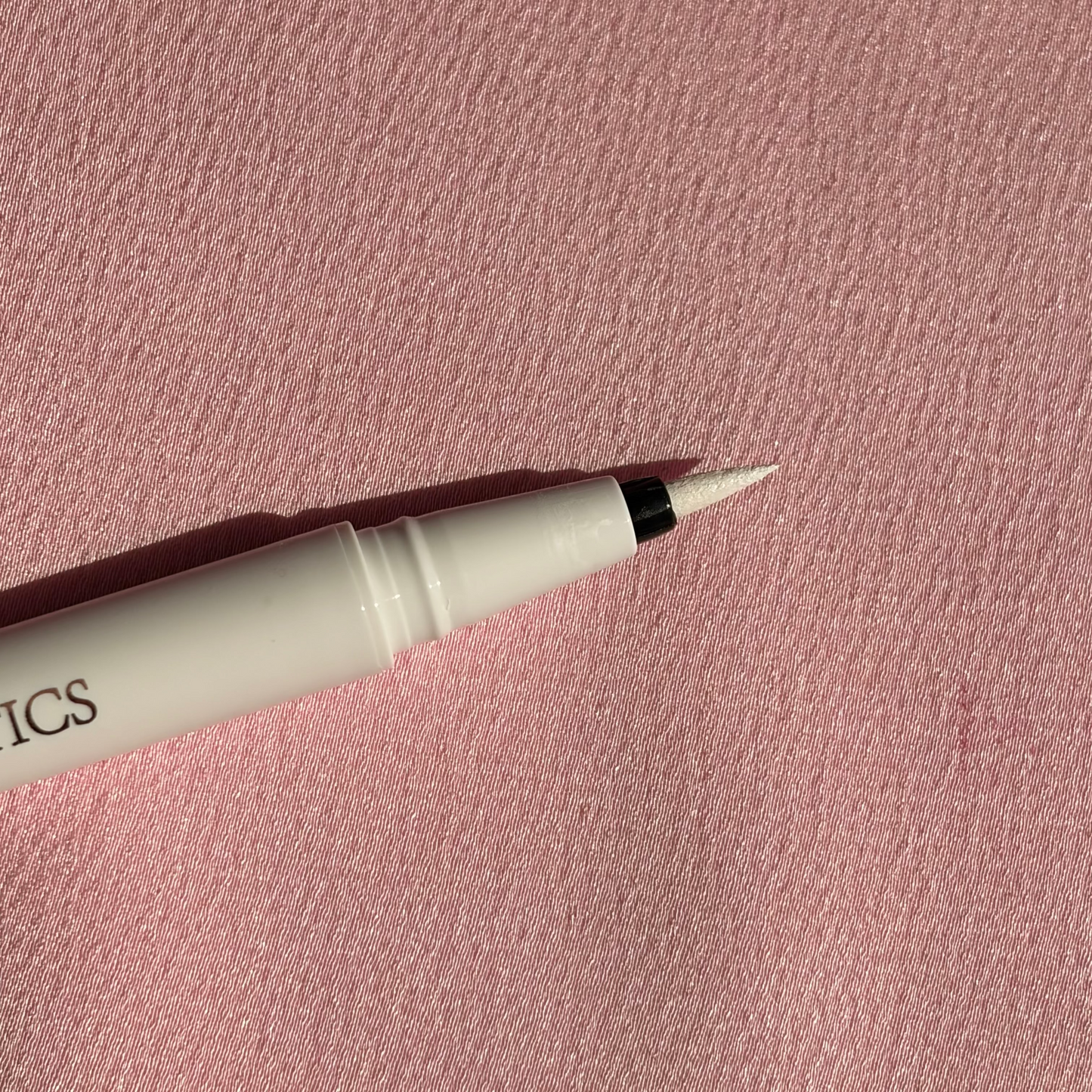 Gehra White Liquid Eyeliner