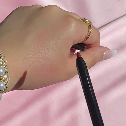 Pyaar Lip Liner